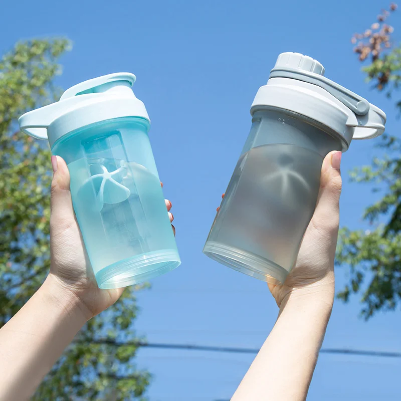 Tasse à secouer, bouteille d'e - Protein Shaker Bottle avis et prix